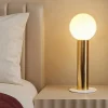 Abat-jour lampada birba tab linea light ottone lucido per camera da letto