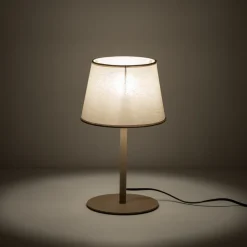 Abatjour lampada da comodino sabbia con paralume per camera da letto moderna