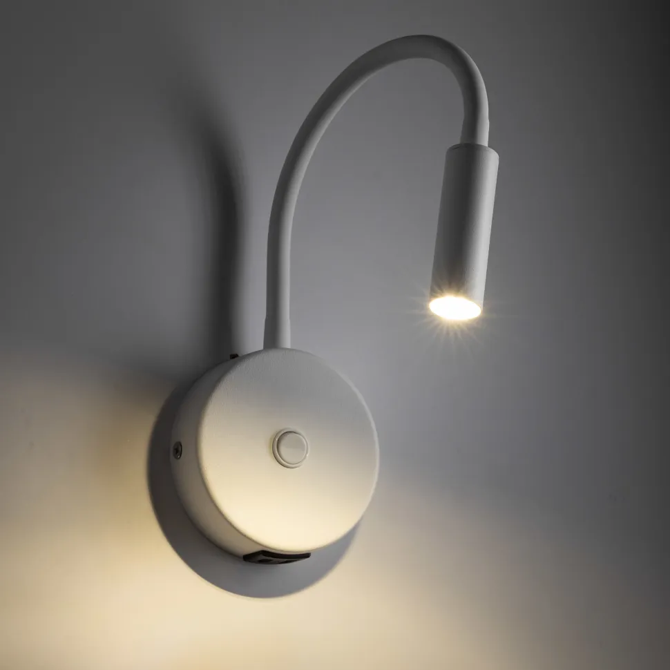 Applique bianco con presa usb interruttore braccio orientabile per comodini camera da letto