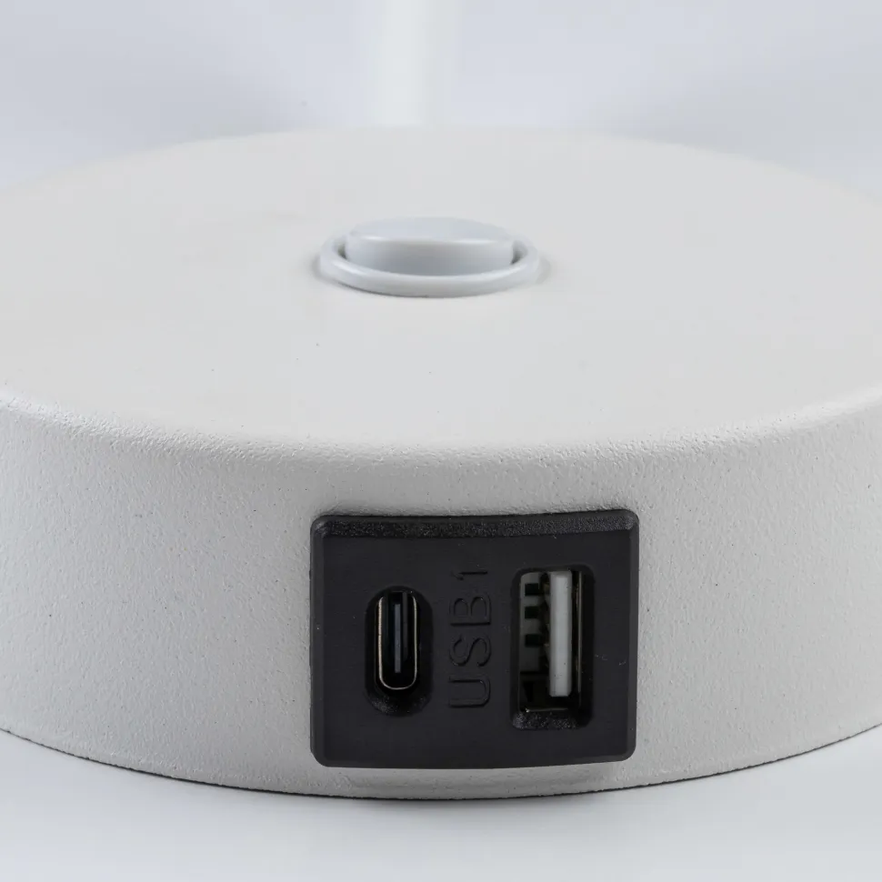 Applique bianco con presa usb interruttore braccio orientabile per comodini camera da letto