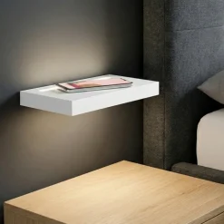 Applique bianco per comodino carica batterie wireless e porta usb
