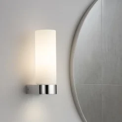 Applique da bagno cilindro cromo vetro bianco moderna ip44
