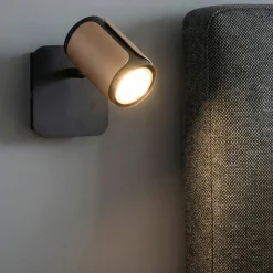 Applique da comodino con interruttore nero caffe per camera da letto
