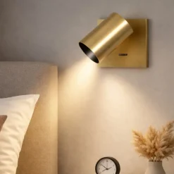 Applique da comodino orientabile con interruttore ottone ooro