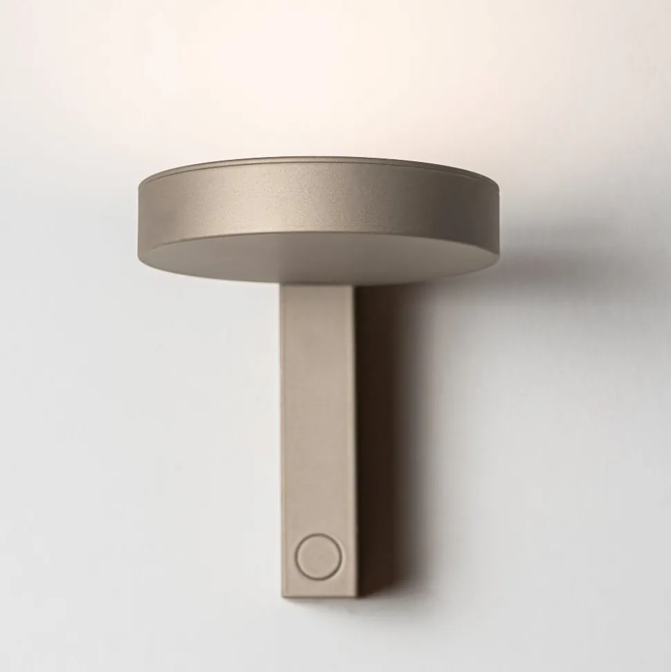 Applique da comodino vivida noxs sabbia orientabile led cct dimmerabile presa usb