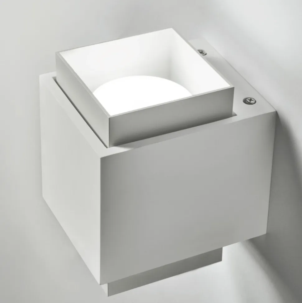 Applique di gesso bianco per interni squadrato syme sforzin
