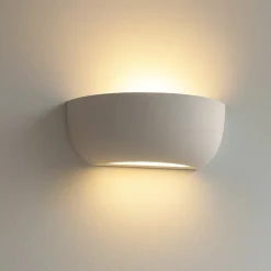 Applique gesso bianco forma mezza conca