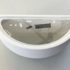 Applique gesso bianco forma mezza conca