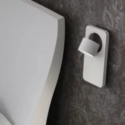 Applique linea light beebo w bianco led 5w 3000k per camera da letto con interruttore