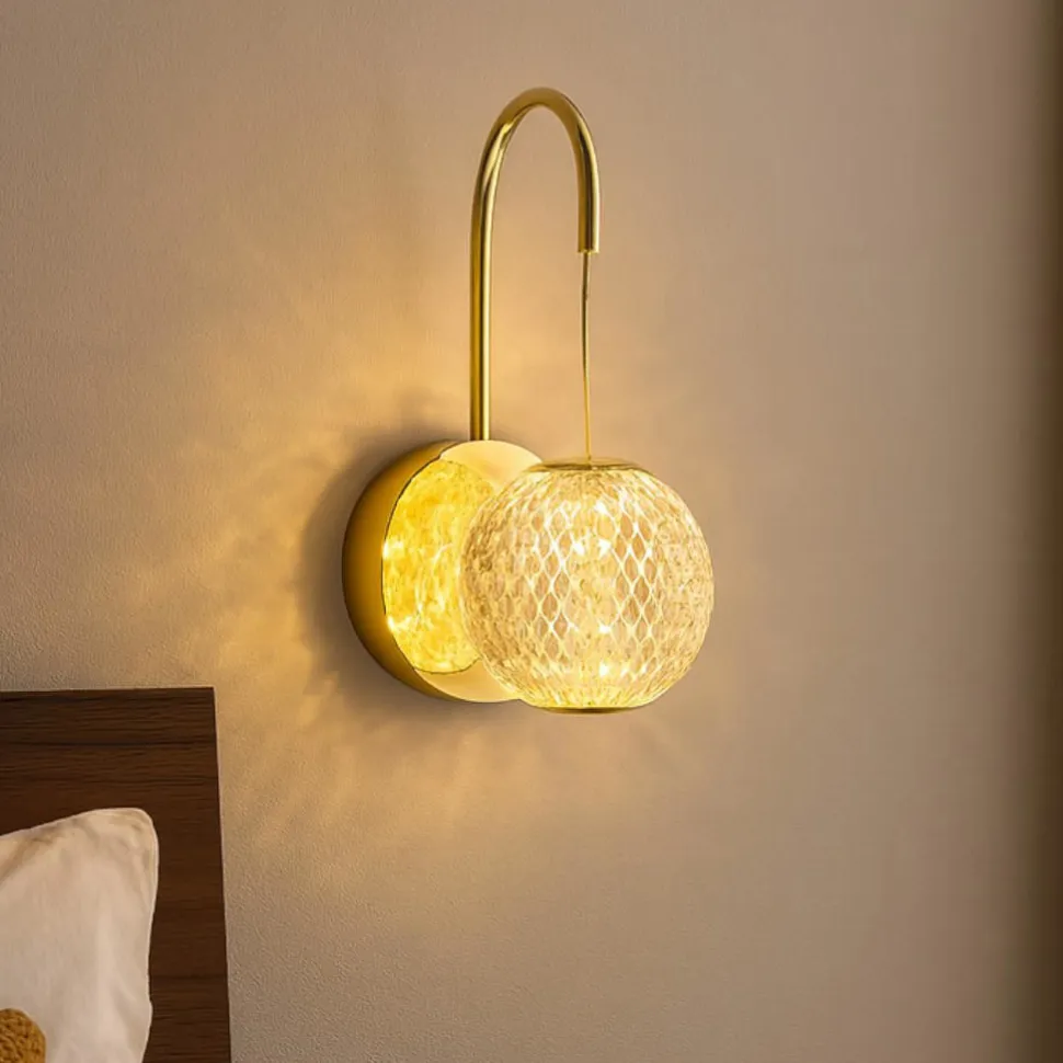Applique per camera da letto oro sfera trasparente led 3200k