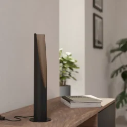 Barbotto eglo lampada da tavolo con dettagli in legno moderna