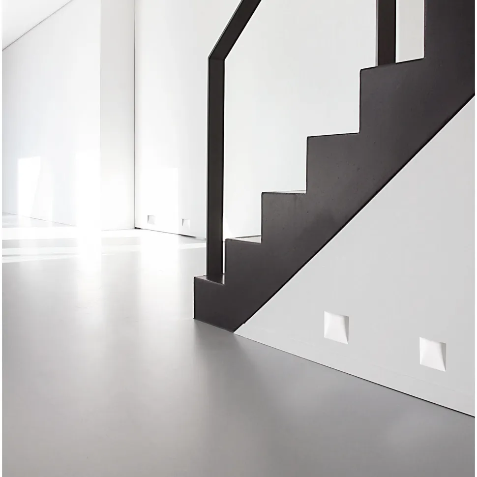 Faretto segnapasso in gesso da incasso g9 4w 3000k