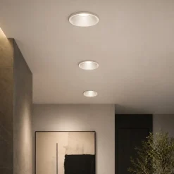 Faretto bianco da incasso rotondo in metallo per soffitto