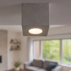 Faretto cubo da soffitto in cemento grigio per interno
