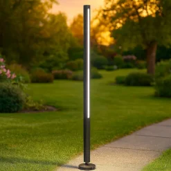 Ideal lux lampione da giardino led 19w 3000k jedi pt h120 nero 120cm