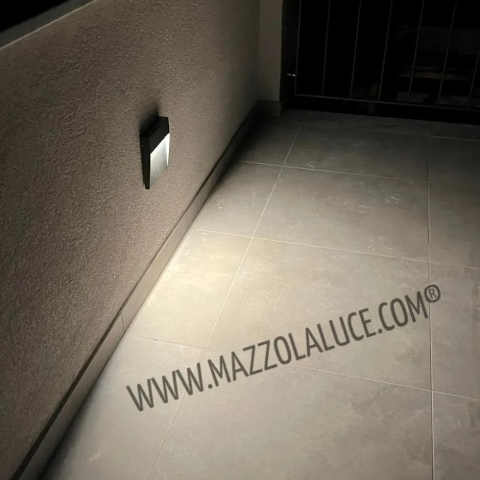 Isyluce segnapasso led 6w 3000k esterno marrone corten