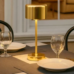 Lampada da tavolino portatile ricaricabile senza fili oro lucido moderna