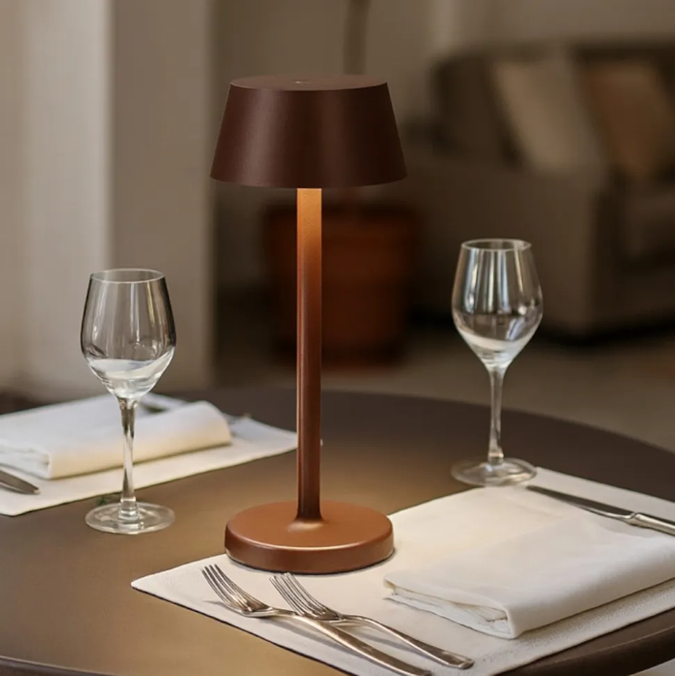 Lampada da tavolo per esterno ip54 pure tl ideal lux portatile corten led