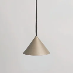 Lampada a sospensione cono sabbia per tavolo vivida luminelle