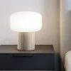 Lampada da comodino di cerama grigio chiaro otty perenz illuminazione
