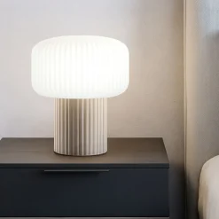 Lampada da comodino di cerama grigio chiaro otty perenz illuminazione