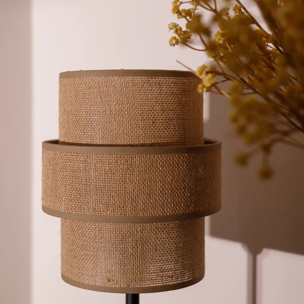 Lampada da comodino moderna in iuta per camera da letto
