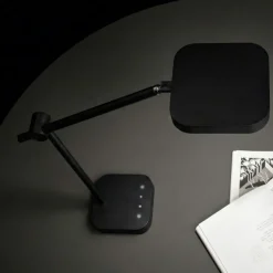 Lampada da scrivania nera moderna orientabile icon perenz illuminazione