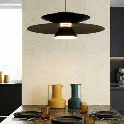 Lampadario design nero per tavolo da pranzo cucina moderna