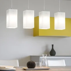 Lampadario per cucina vetri quadrati bianchi