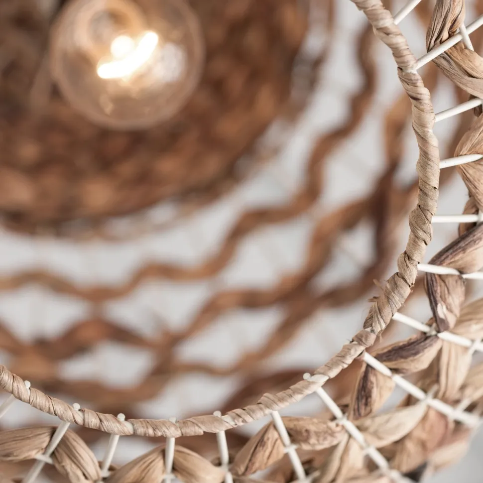 Lampadario a sospensione sfera di rattan e giacinto essiccato per camera da letto