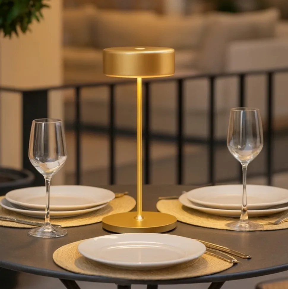Maytoni ai collaboration lampada da tavolino portatile oro led da 2200k a 4000k