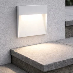 Ondaluce segnapasso a parete da esterno bianco led 5w 4000k free square