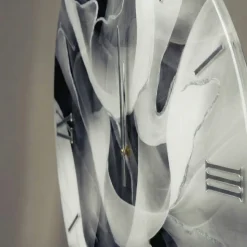 Orologiorotondo da parete 60cm in resina grigio nero moderno