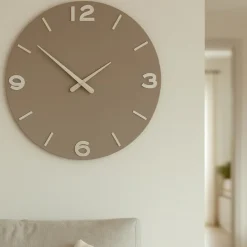 Orologio rotondo da parete moderno legno colore caffelatte