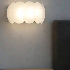 Ovalino ap2 ideal lux applique vetro curva per camera da letto