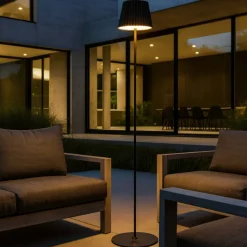 Piantana da esterno portatile senza fili led 3000k moderna
