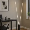 Piantana per salotto moderna nera due luci le dimmerabile 3000k