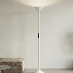 Piantana tratto bianca fabas luce led 50w 2700k 3200k 4000k moderna