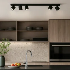 Plafoniera nera con spot lampade squadrate orientabili perenz oddy