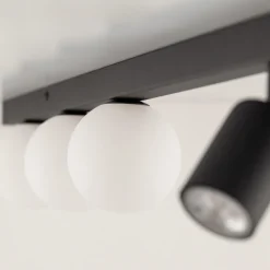 Plafoniera binario 159cm nero con faretti orientabili sfere vetro fp
