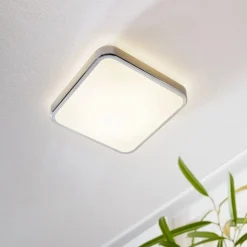 Plafoniera da bagno 16w 3000k quadrata cromo manilva eglo