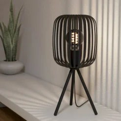Romazzina eglo lampada da tavolo moderna con treppiede