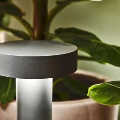 Tesla pt4 h60 ideal lux lampe lampione da giardino antracite