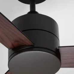 Ventilatore nero con telecomando pale in legno da soffitto silenzioso