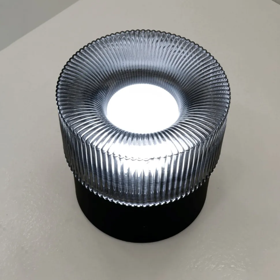 Vivida lampada da tavolo pilastro vetro fumè led cct
