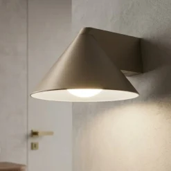 Vivida luminelle applique da parete design cono sabbia
