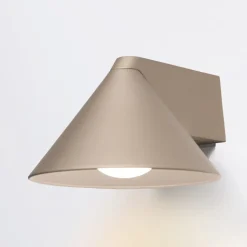 Vivida luminelle applique da parete design cono sabbia