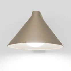 Vivida luminelle applique da parete design cono sabbia