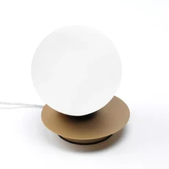 Vivida pearl abat-jour moderna da comodino oro sfera vetro bianco led 8w 3000k